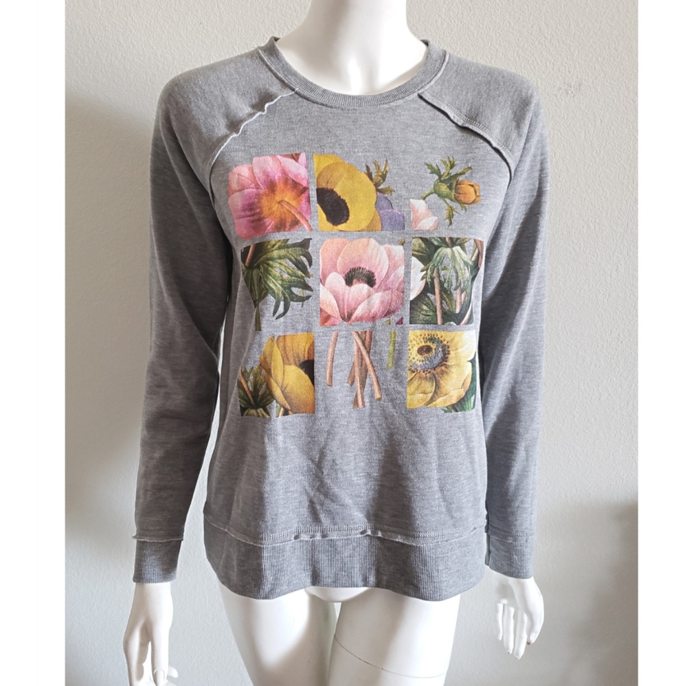 NWT Doe. Sweatshirt